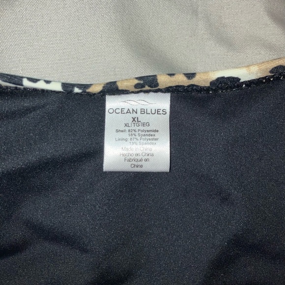 Two piece leopard bikini - Picture 3 of 7